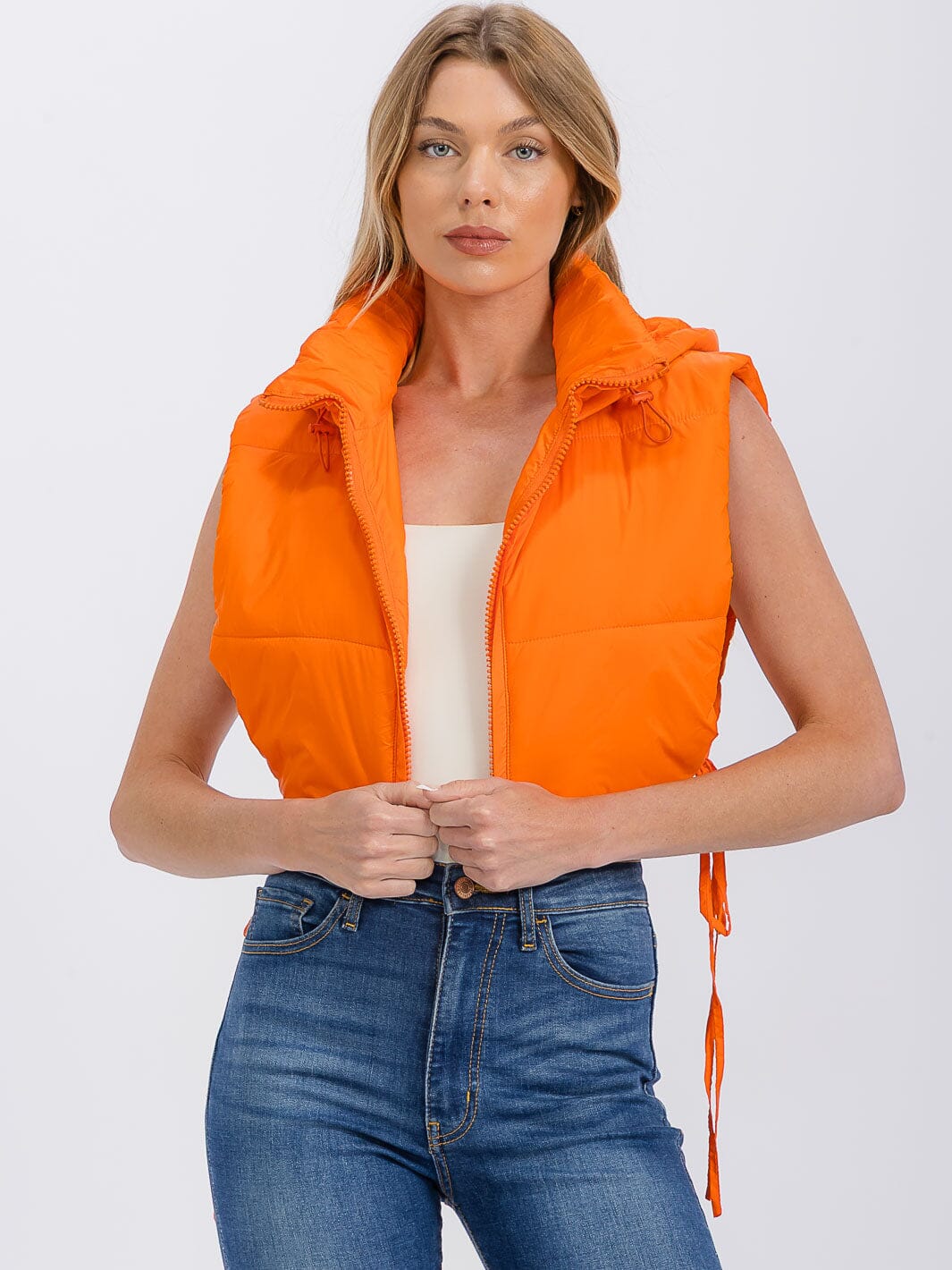CLOSURE PUFFER HOODED VEST