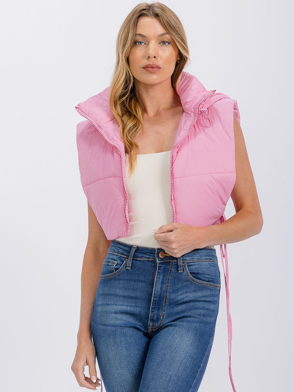 CLOSURE PUFFER HOODED VEST